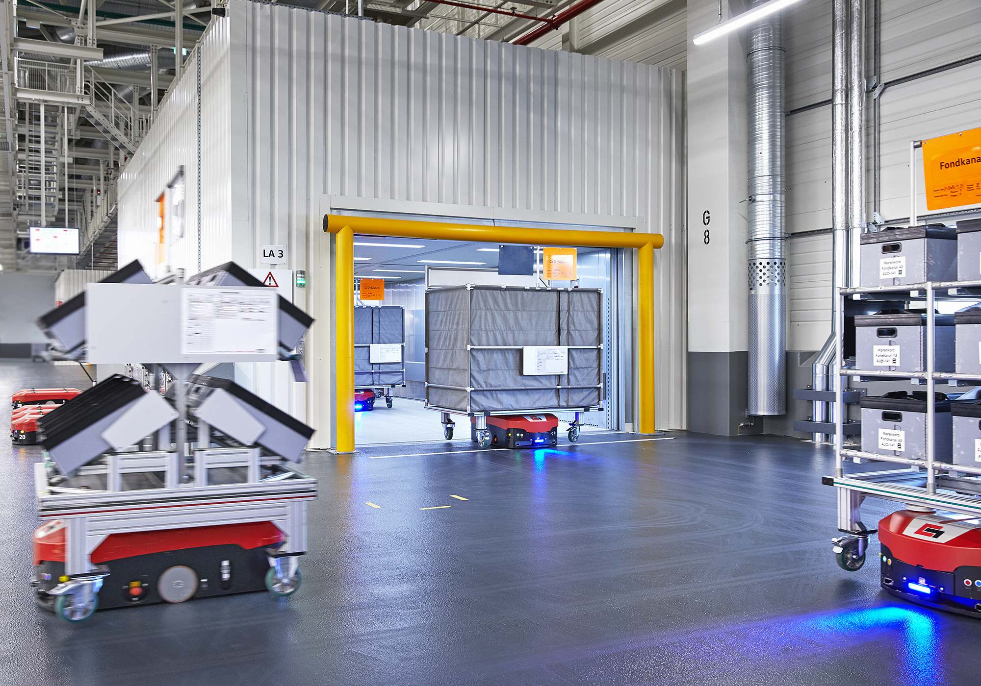 The Grenzebach Group’s automated guided vehicle systems for automatic parts transport apply technical intelligence to intralogistics processes.