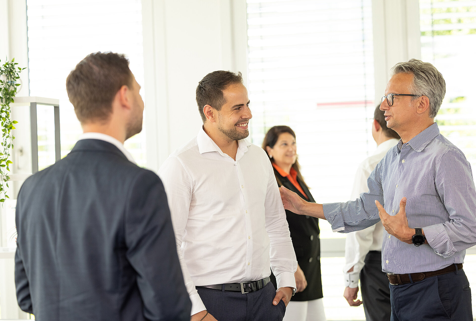 Become part of the inos team.