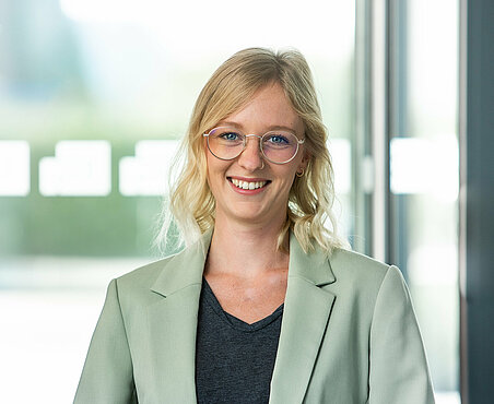 Julia Kretzdorn Grenzebach